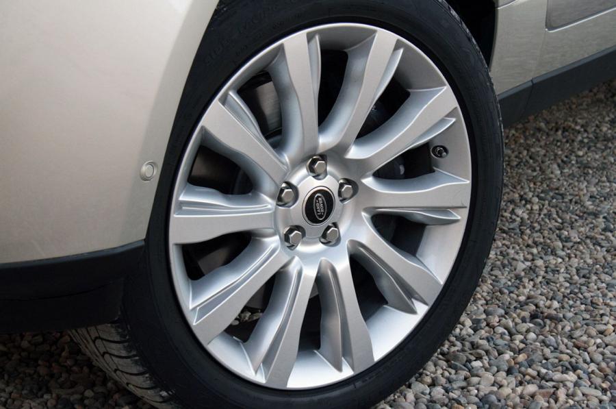  Land Rover Range Rover 2013 года  (фото 121 из 230)